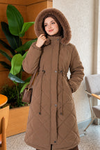 Quilted Waist Belt Fur Detailed Coat Beige