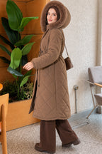 Quilted Waist Belt Fur Detailed Coat Beige