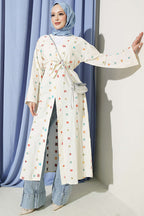 https://cdn.pazarium.com.tr/kalp-desenli-keten-kimono-bej-815082-20-B.jpg