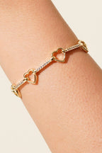 https://cdn.pazarium.com.tr/kalp-tas-detayli-bileklik-gold-713002-17-B.jpg