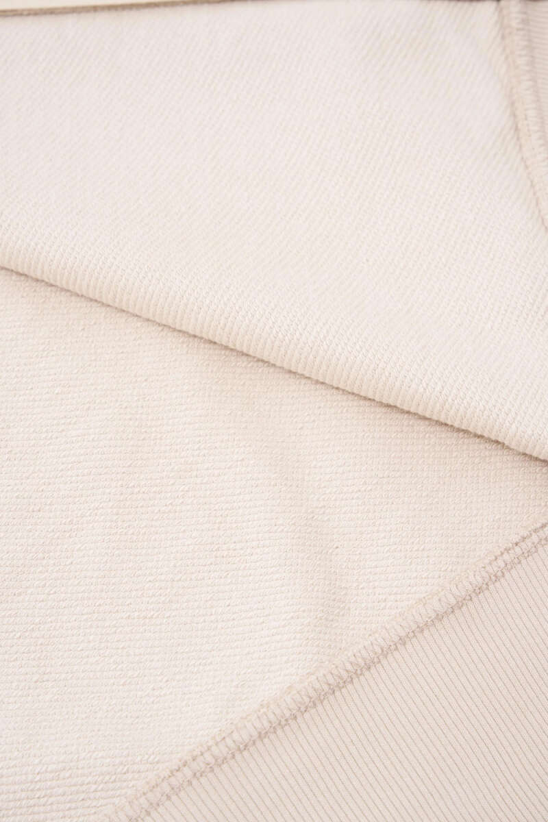 https://cdn.pazarium.com.tr/kanguru-cepli-kapusonlu-pamuklu-erkek-sweatshirt-bej-731259-17-B.jpg