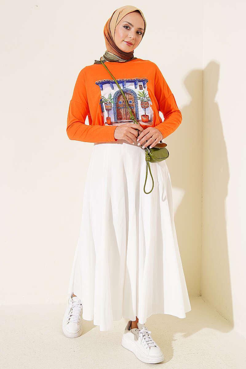https://cdn.pazarium.com.tr/kapi-baskili-basic-tunik-oranj-808361-19-B.jpg