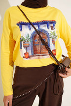 https://cdn.pazarium.com.tr/kapi-baskili-basic-tunik-sari-808362-20-B.jpg