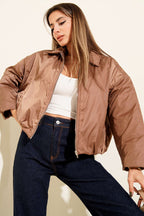https://cdn.pazarium.com.tr/kapitone-bomber-kisa-mont-kahve-686708-16-B.jpg