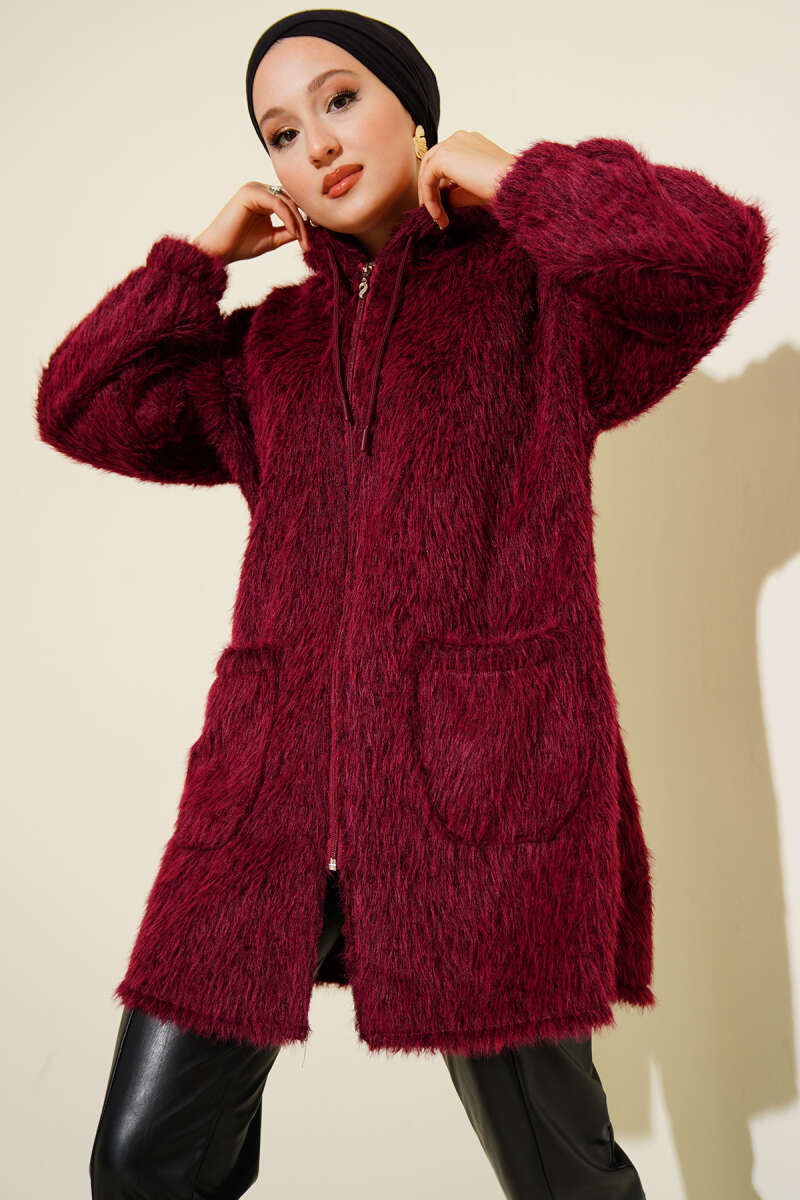https://cdn.pazarium.com.tr/kapusonlu-fermuarli-cepli-hirka-bordo-680907-16-B.jpg
