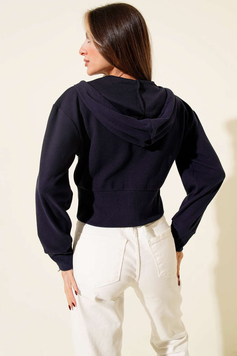 Kapüşonlu Fitilli Kısa Hırka
