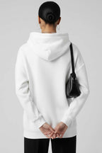 Kapüşonlu Kanguru Cepli Sweatshirt
