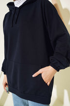 https://cdn.pazarium.com.tr/kapusonlu-oversize-sweat-lacivert-551819-13-B.jpg