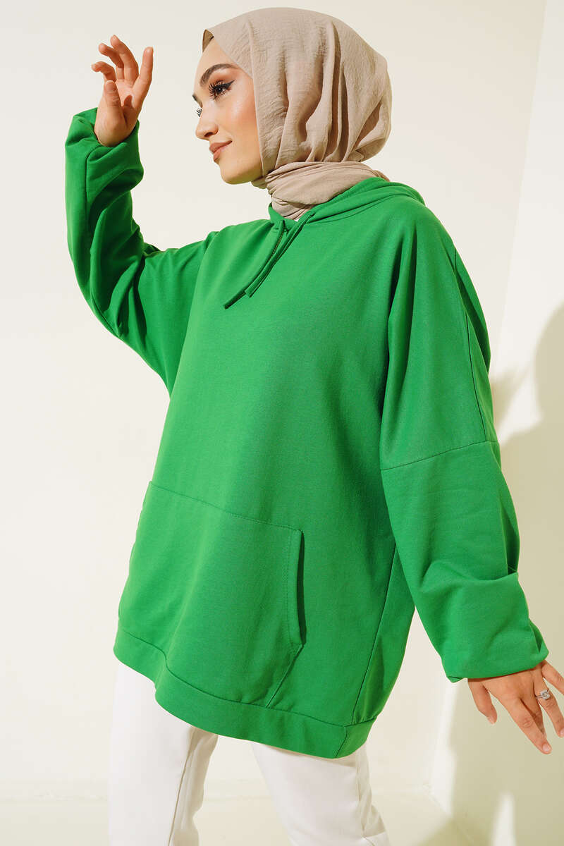 https://cdn.pazarium.com.tr/kapusonlu-oversize-sweat-yesil-471399-11-B.jpg