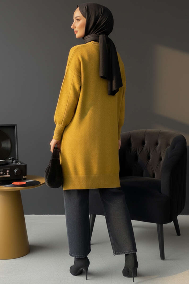 Kare Kabartmalı Yumoş Triko Tunik Yağ Yeşili