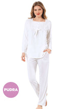 Kare Yaka Pijama Takımı