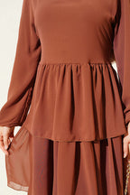 https://cdn.pazarium.com.tr/kat-kat-kusakli-sifon-elbise-taba-797080-19-B.jpg