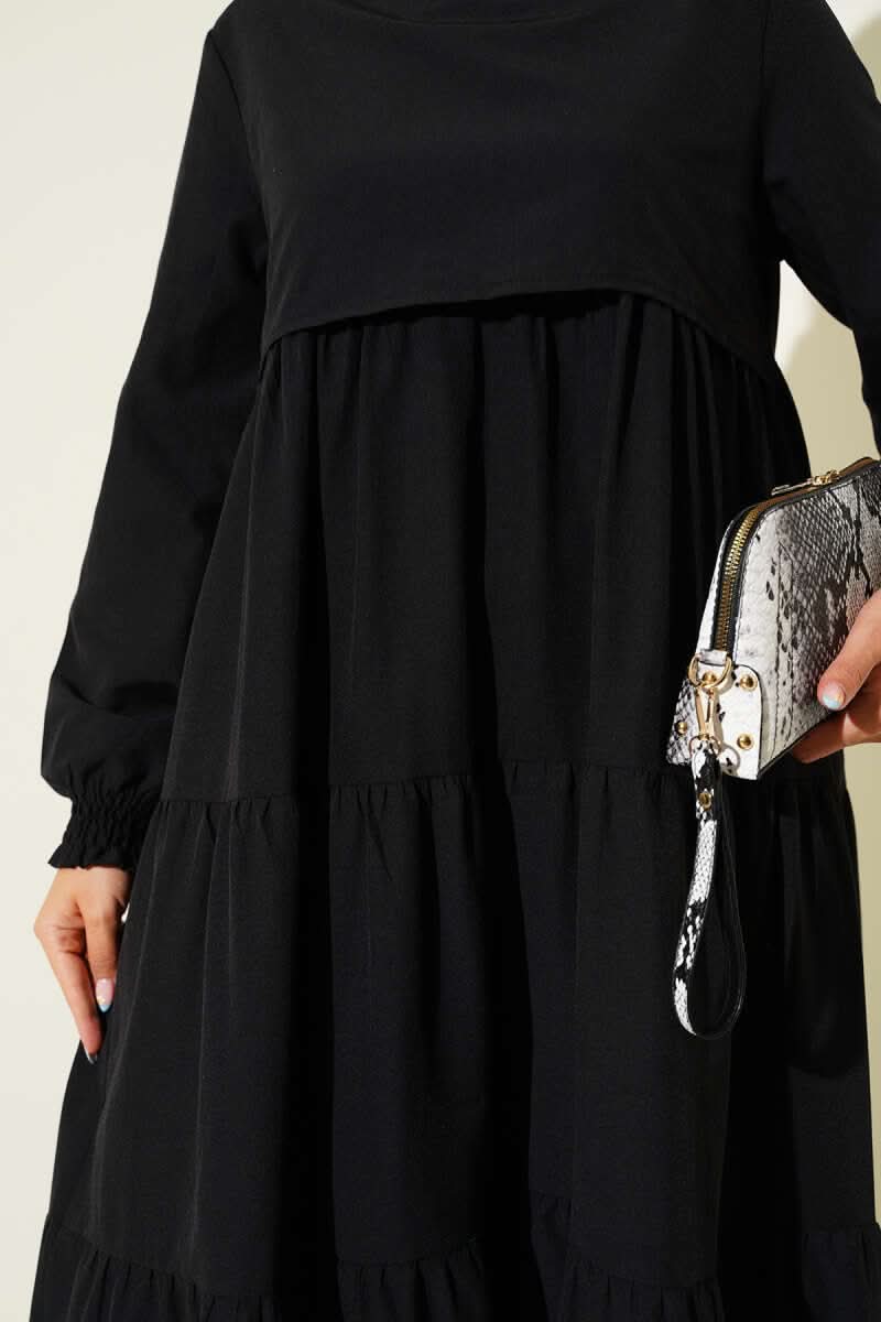Katlı Model Elbise