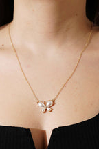 Kelebek İnci Detaylı Kolye