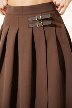 Kemer Detaylı Yırtmaçlı Midi Etek