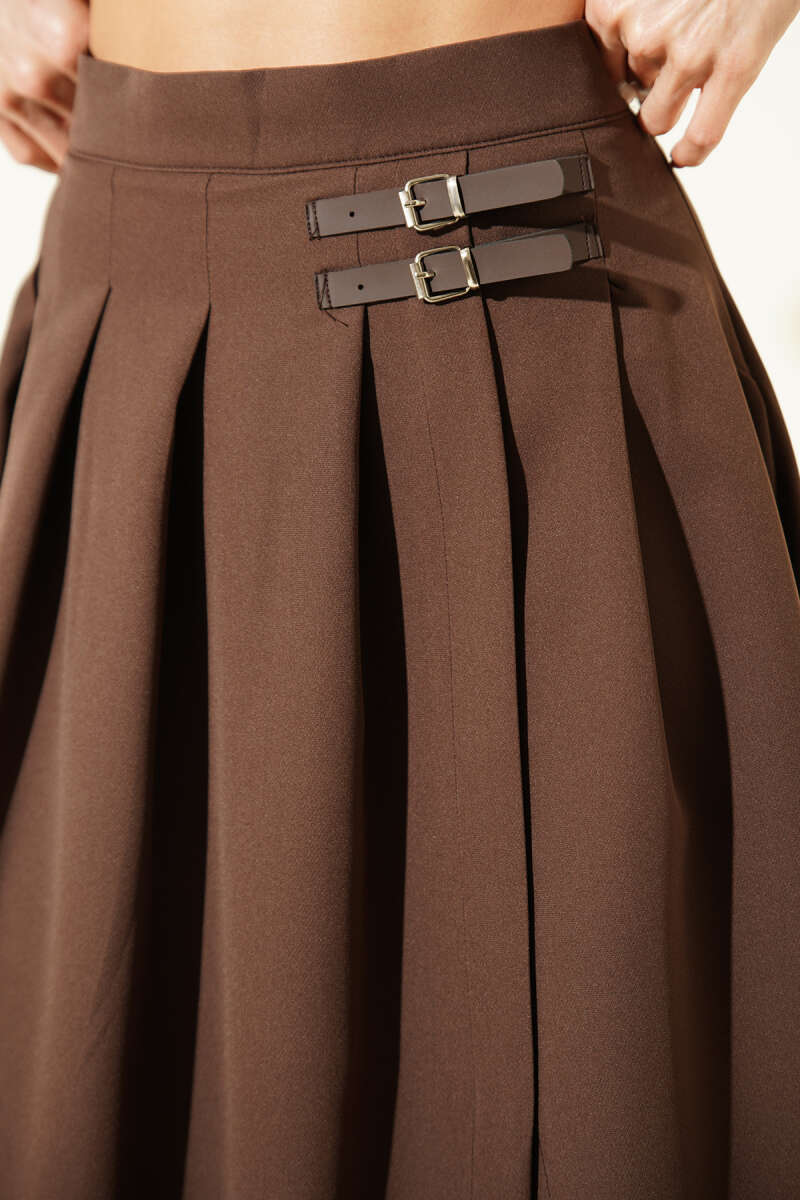 Kemer Detaylı Yırtmaçlı Midi Etek