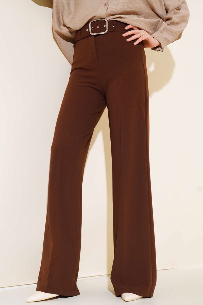 Kemerli Geniş Paça Pantolon