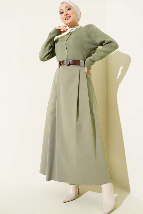 Belted Pleated Flared Skirt