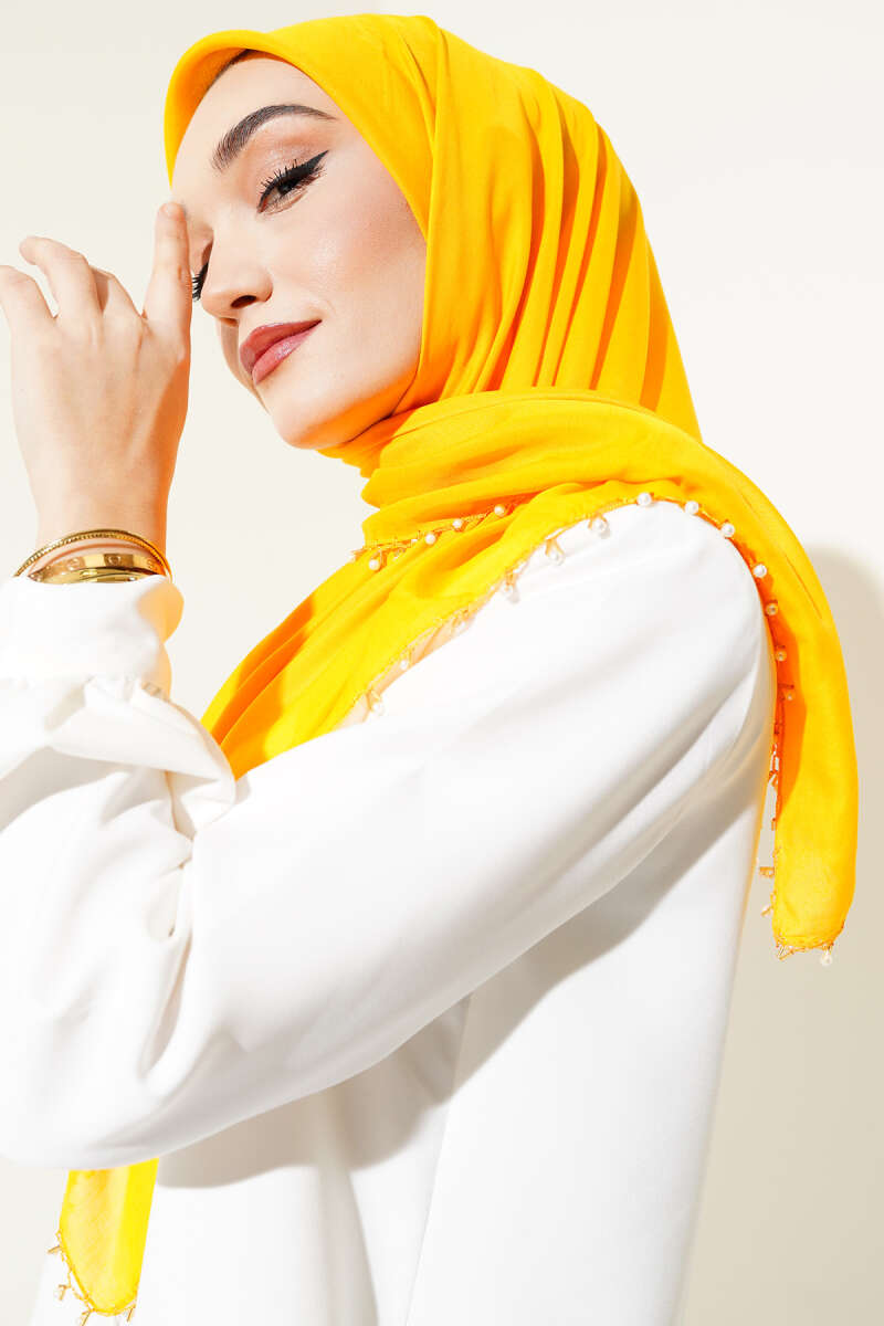 https://cdn.pazarium.com.tr/kenarlari-boncuk-islemeli-yazma-hardal-582183-13-B.jpg