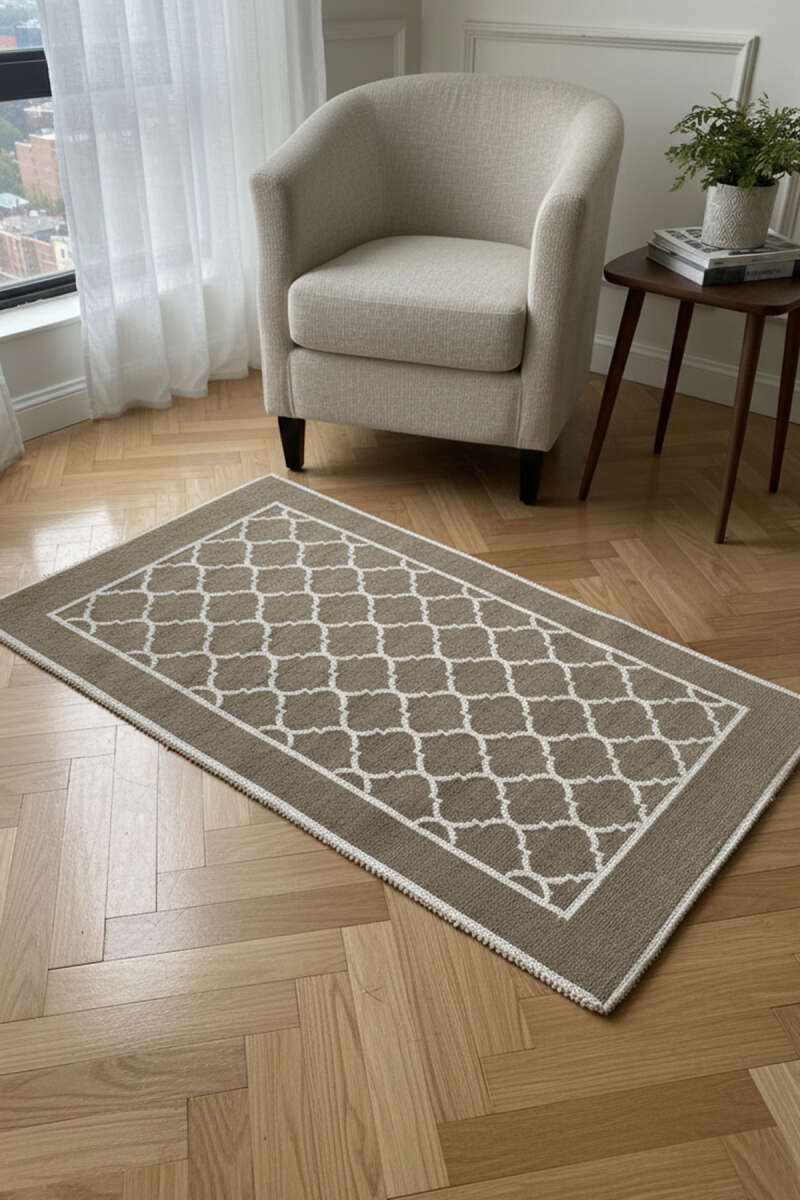 Kendinden Kabartma Desenli Kilim