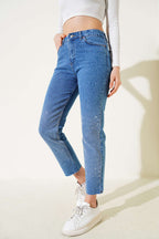 Kesik Dar Paça Taşlı Kot Pantolon Mavi
