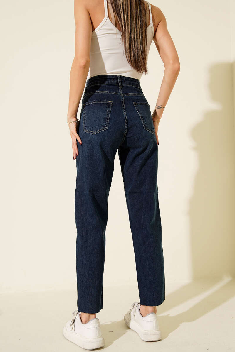 Kesik Paça Mom Jeans Pantolon Mavi