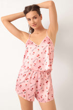 https://cdn.pazarium.com.tr/kiraz-desen-askili-saten-pijama-takimi-pembe-538378-12-B.jpg