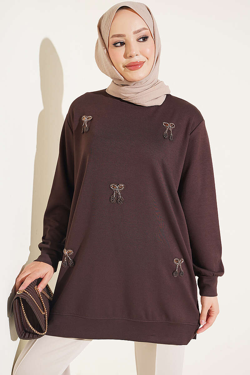 https://www.pazarium.com.tr/kiraz-nakis-islemeli-loysa-tunik-aci-kahve-829587-20-B.jpg