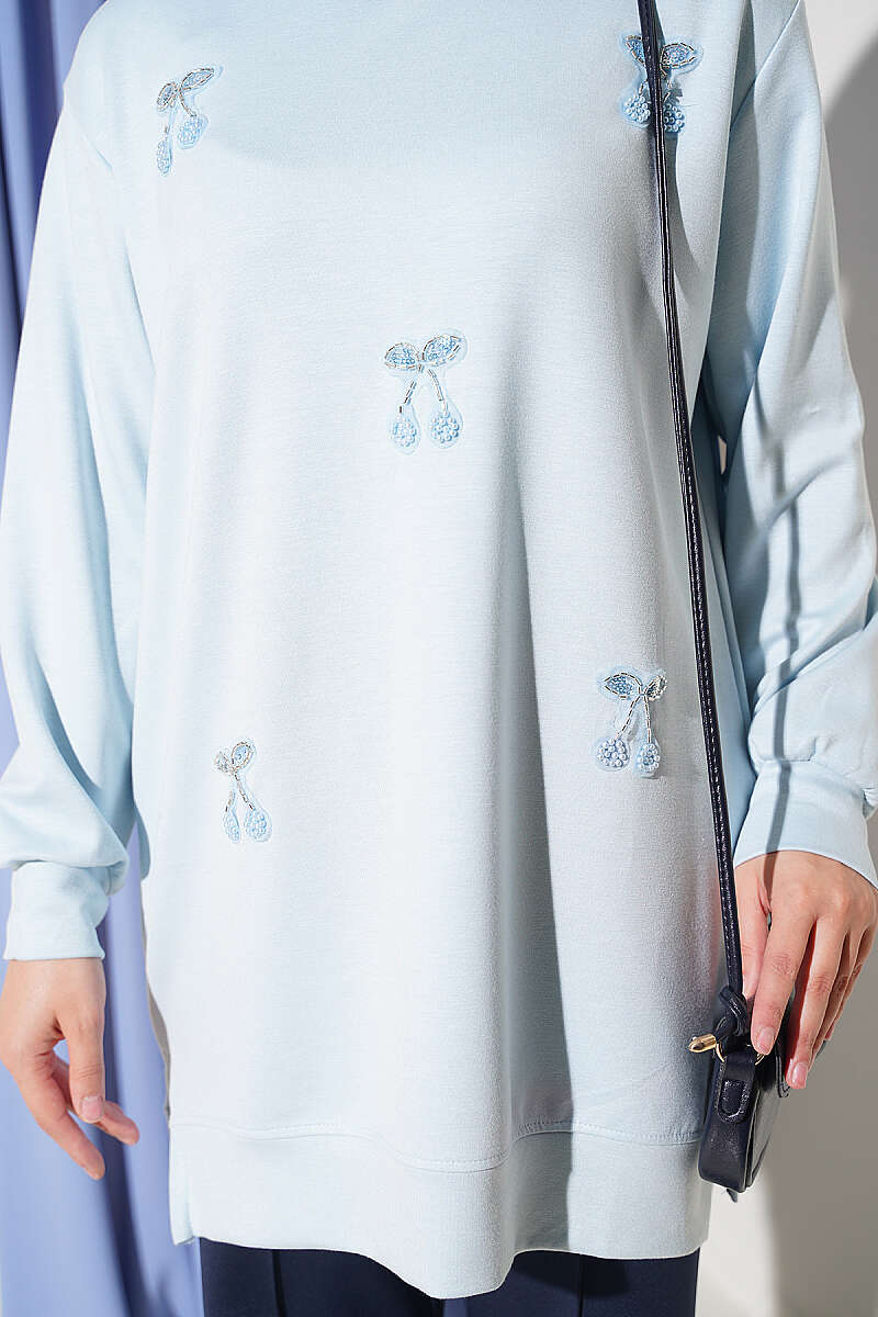 https://www.pazarium.com.tr/kiraz-nakis-islemeli-loysa-tunik-bebe-mavi-829523-20-B.jpg