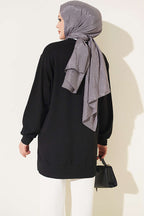 https://www.pazarium.com.tr/kiraz-nakis-islemeli-loysa-tunik-siyah-829593-20-B.jpg
