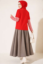 https://cdn.pazarium.com.tr/kol-cizgili-baskili-sweatshirt-kirmizi-840951-20-B.jpg