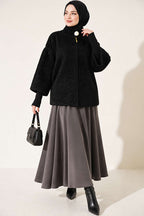 https://cdn.pazarium.com.tr/kol-ribanali-fermuarli-angora-hirka-siyah-842094-20-B.jpg