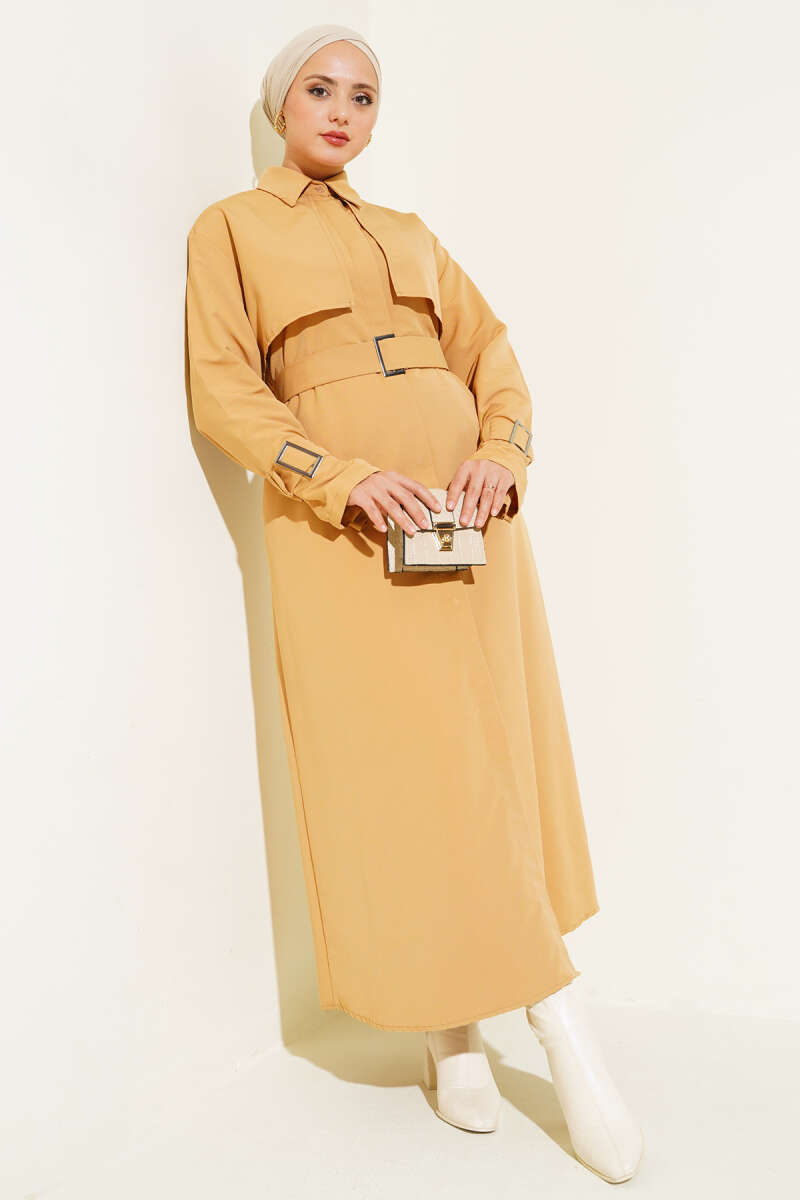 https://cdn.pazarium.com.tr/kol-ve-bel-kusakli-uzun-trenckot-camel-550812-13-B.jpg