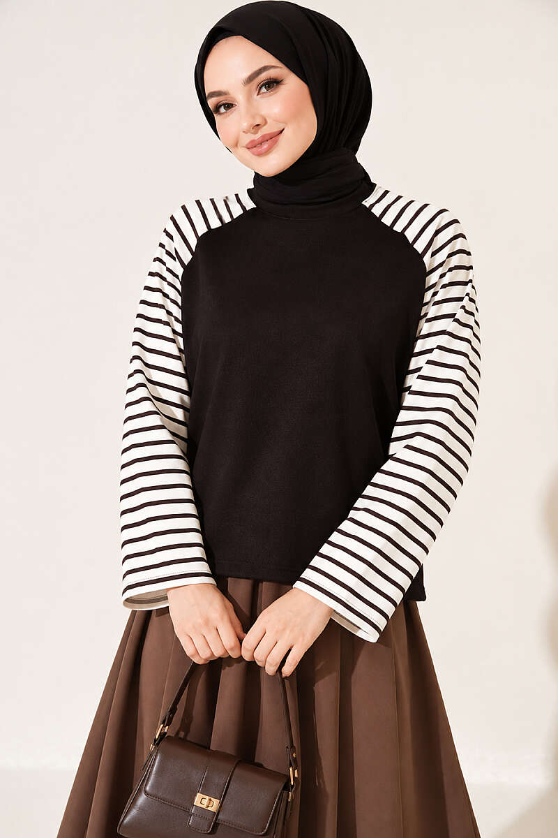 https://cdn.pazarium.com.tr/kollari-cizgili-basic-sweatshirt-kahve-842138-20-B.jpg