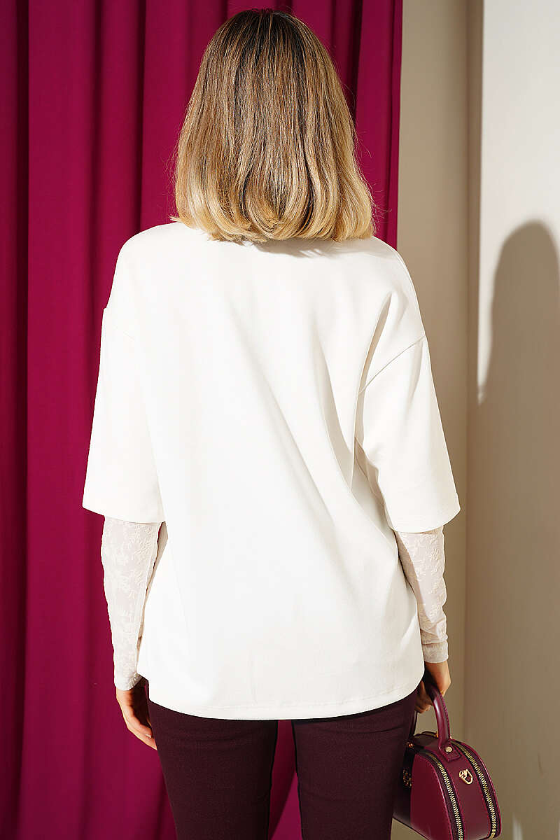 Kolları Dantel Garnili T-shirt