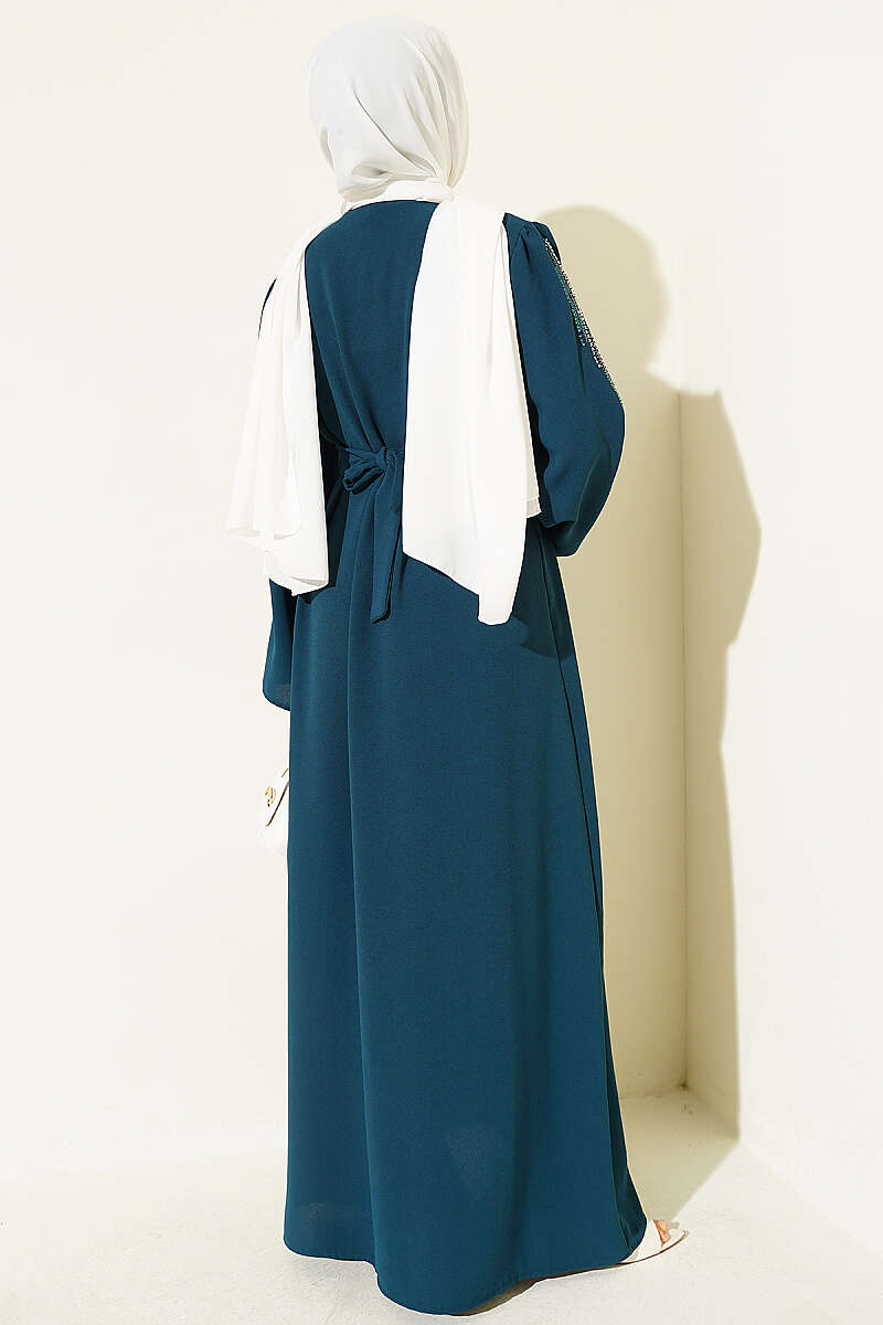 https://cdn.pazarium.com.tr/kollari-pul-nakisli-krep-abaya-zumrut-806724-19-B.jpg