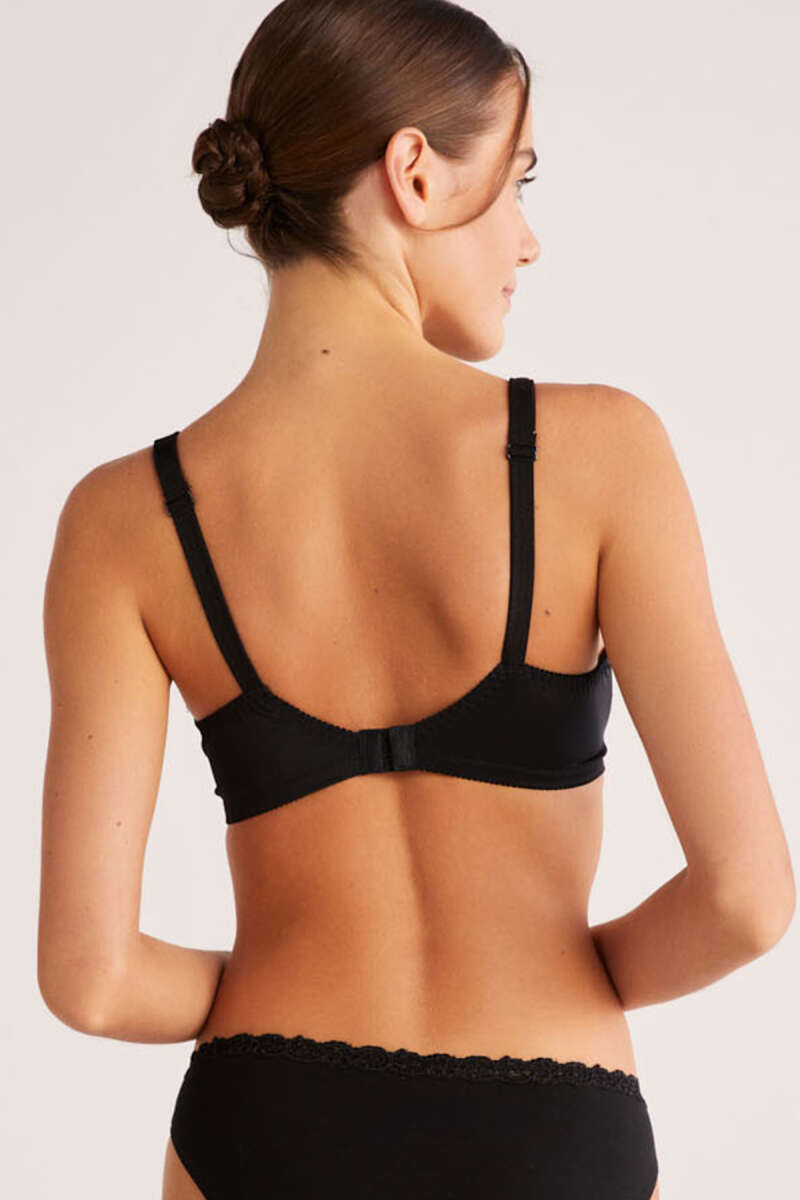 https://cdn.pazarium.com.tr/kom-rosenna-rahat-askili-toparlayici-sutyen-d-siyah-552592-13-B.jpg