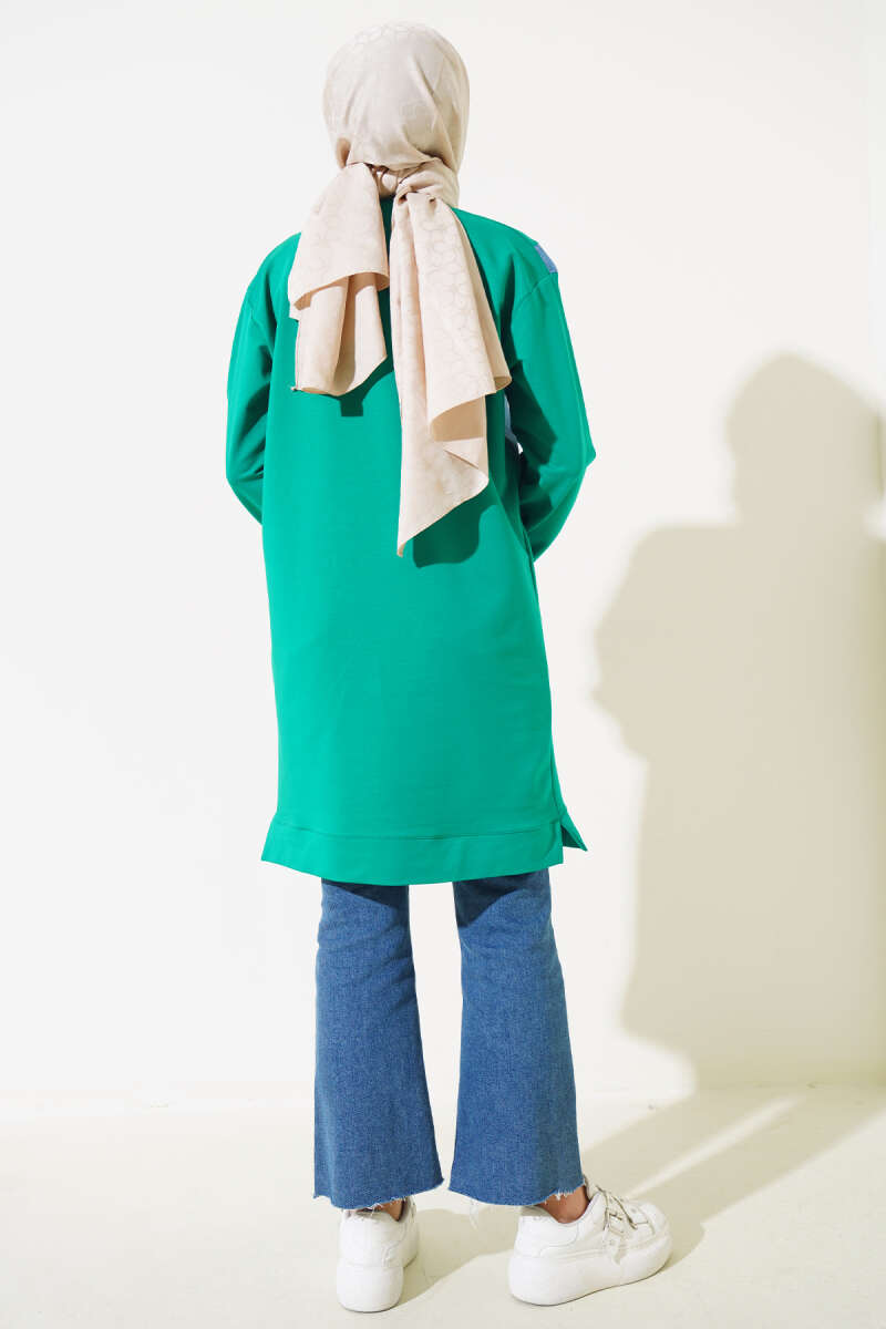 https://cdn.pazarium.com.tr/kot-garni-detayli-tunik-benetton-535475-12-B.jpg