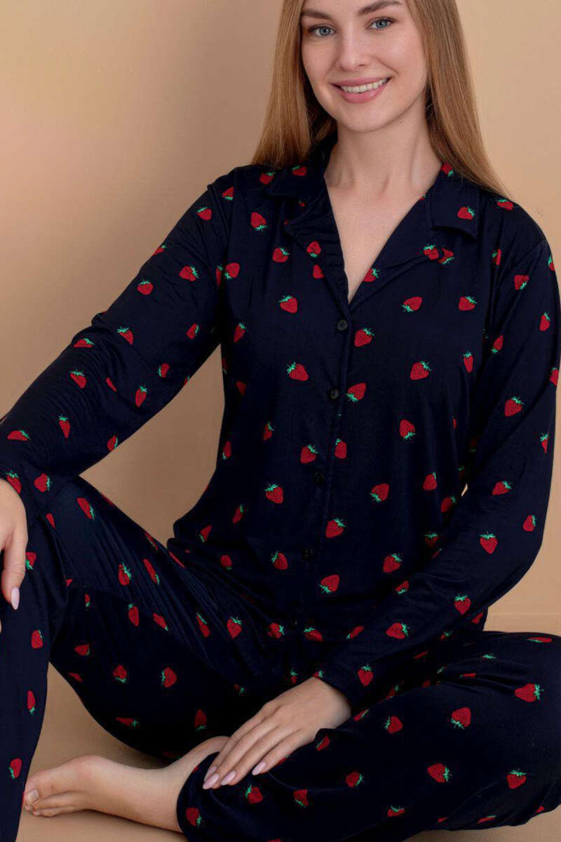 Kruvaze Yaka Çilek Baskılı Pijama Takımı Lacivert