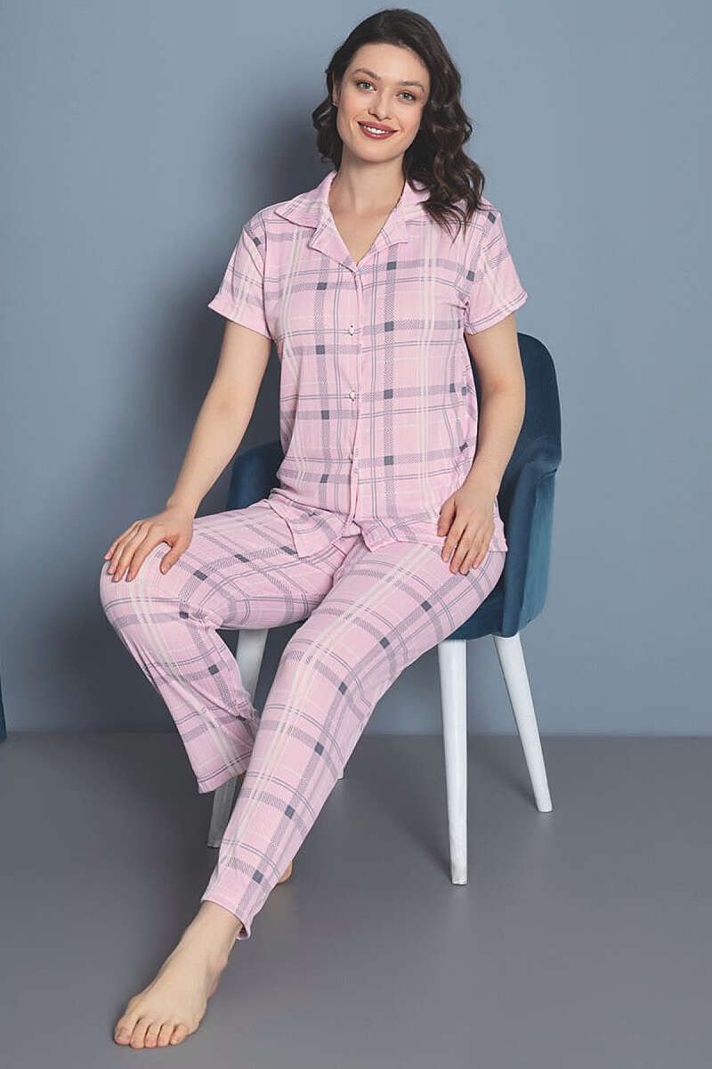 https://cdn.pazarium.com.tr/kruvaze-yaka-cizgili-pijama-takimi-pembe-764143-18-B.jpg