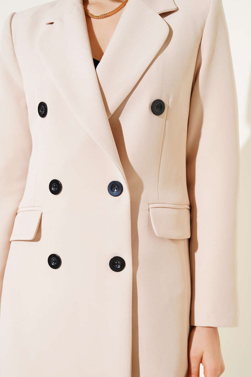 Kruvaze Yaka Düğmeli Astarlı Blazer Ceket