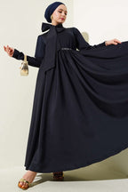 Garniertes Mevlana-Kleid mit Gürtel