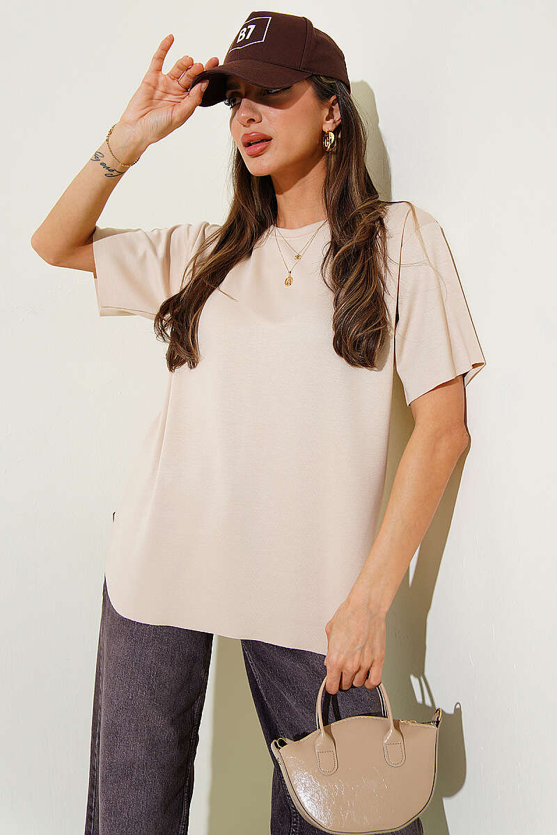Lazer Kesimli Basic T-shirt