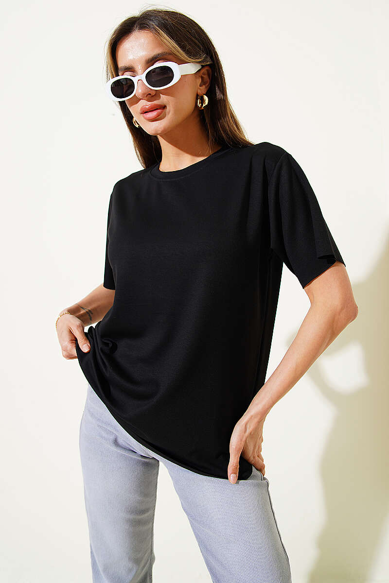 Lazer Kesimli Basic T-shirt Siyah