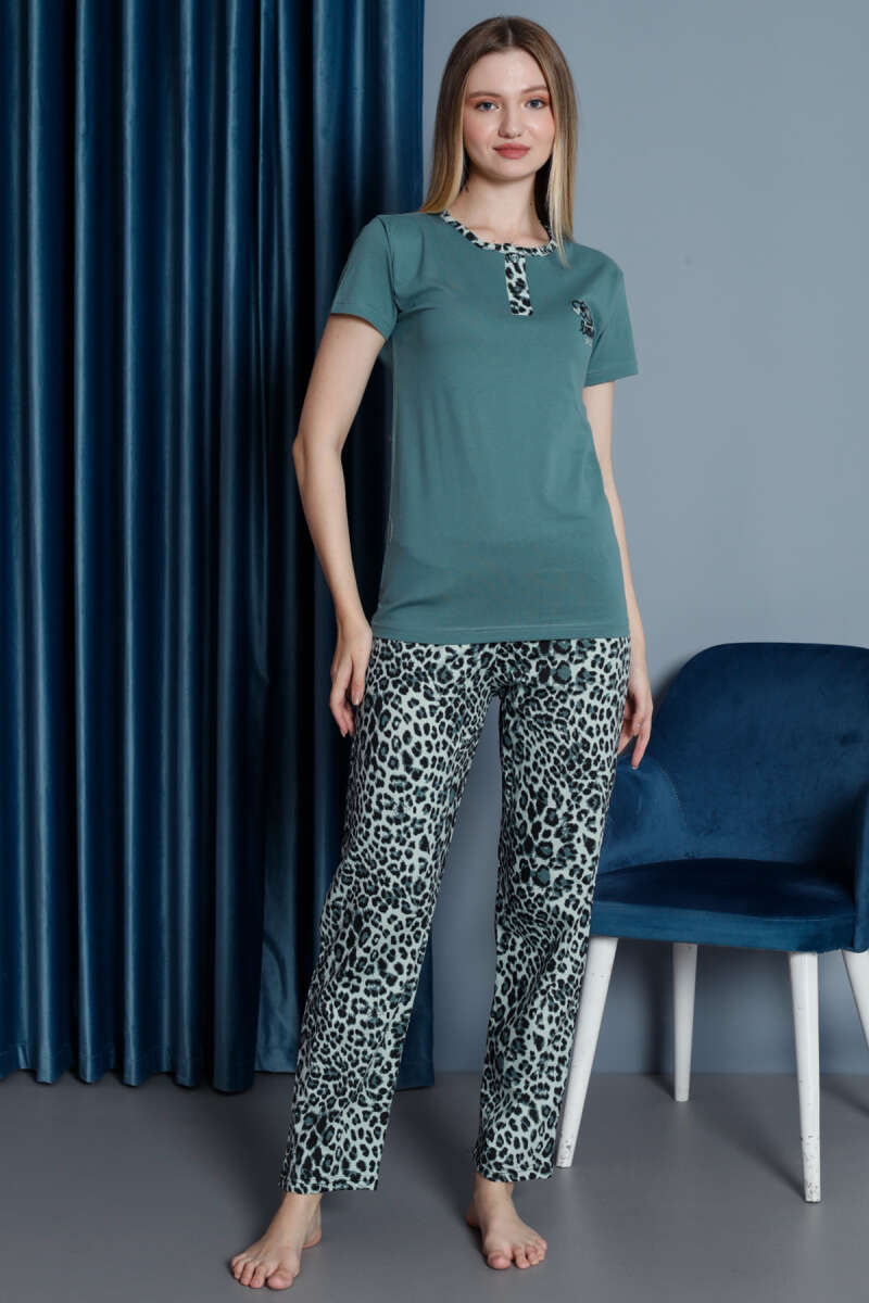 https://cdn.pazarium.com.tr/leopar-desen-kisa-kol-pijama-takimi-cagla-yesili-517644-12-B.jpg