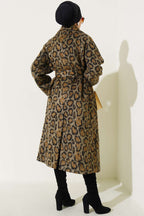 https://cdn.pazarium.com.tr/leopar-desen-kusakli-kaban-leopar-562560-13-B.jpg