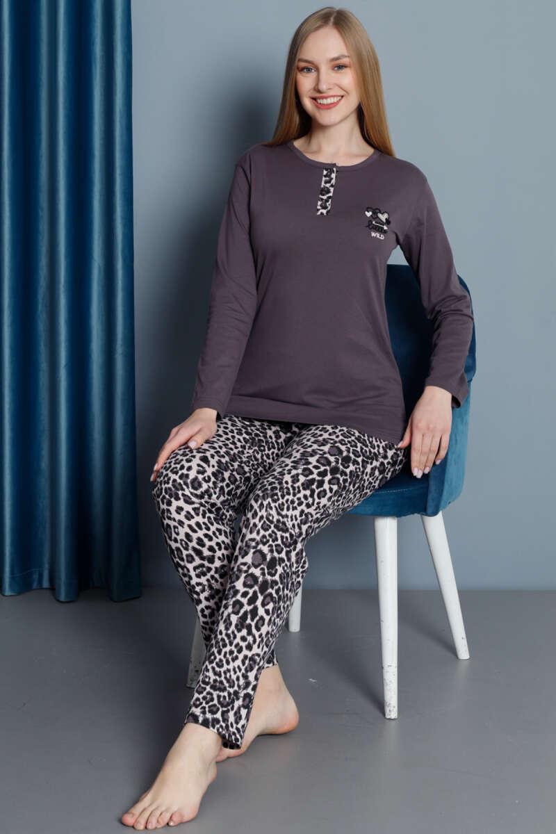 https://cdn.pazarium.com.tr/leopar-desen-uzun-kol-pijama-takim-fume-517738-12-B.jpg