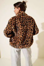 https://cdn.pazarium.com.tr/leopar-desenli-kurk-mont-leopar-683307-16-B.jpg