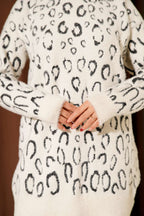 Leopar Desenli Sakallı Tunik