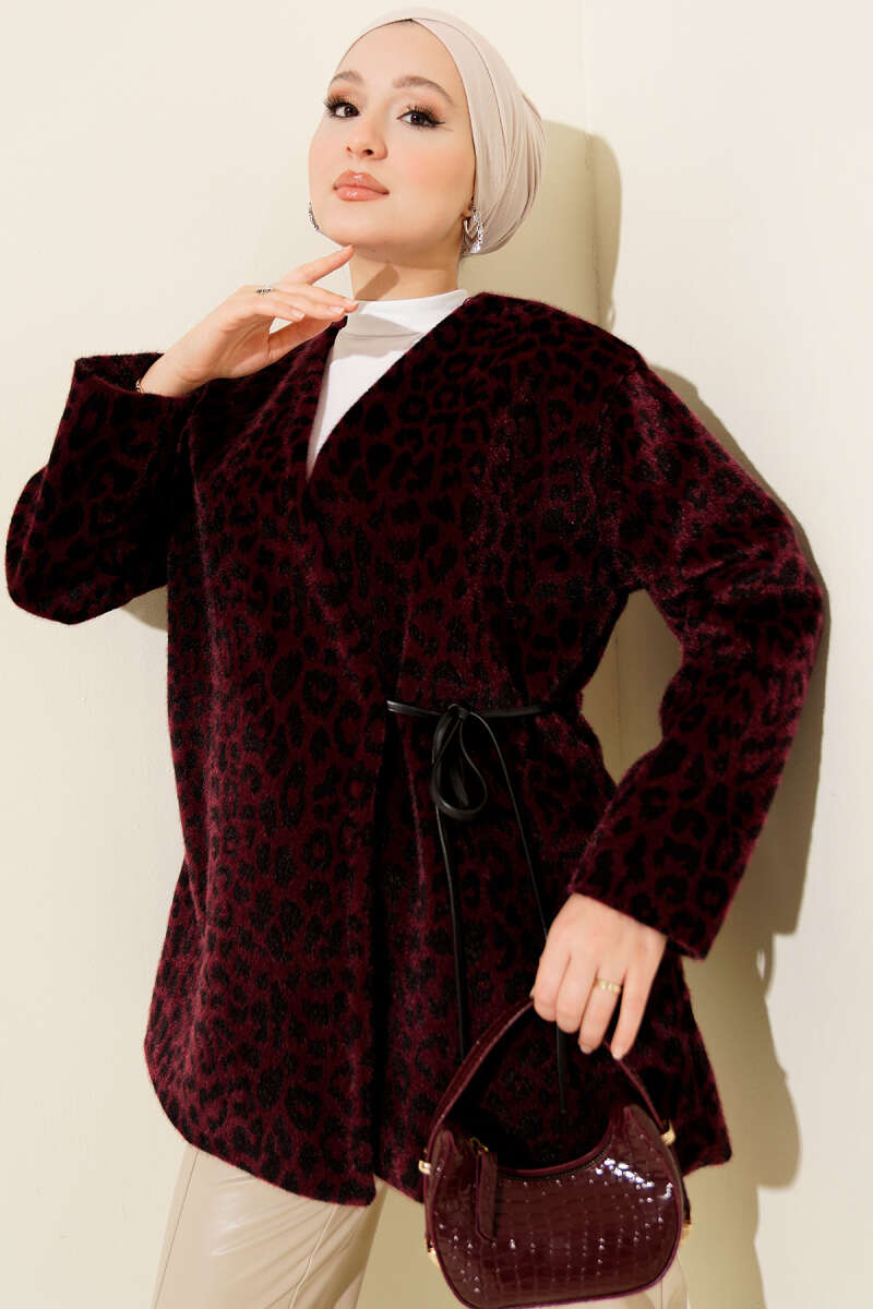 https://cdn.pazarium.com.tr/leopar-desenli-yan-baglamali-goldfox-ceket-bordo-707644-17-B.jpg
